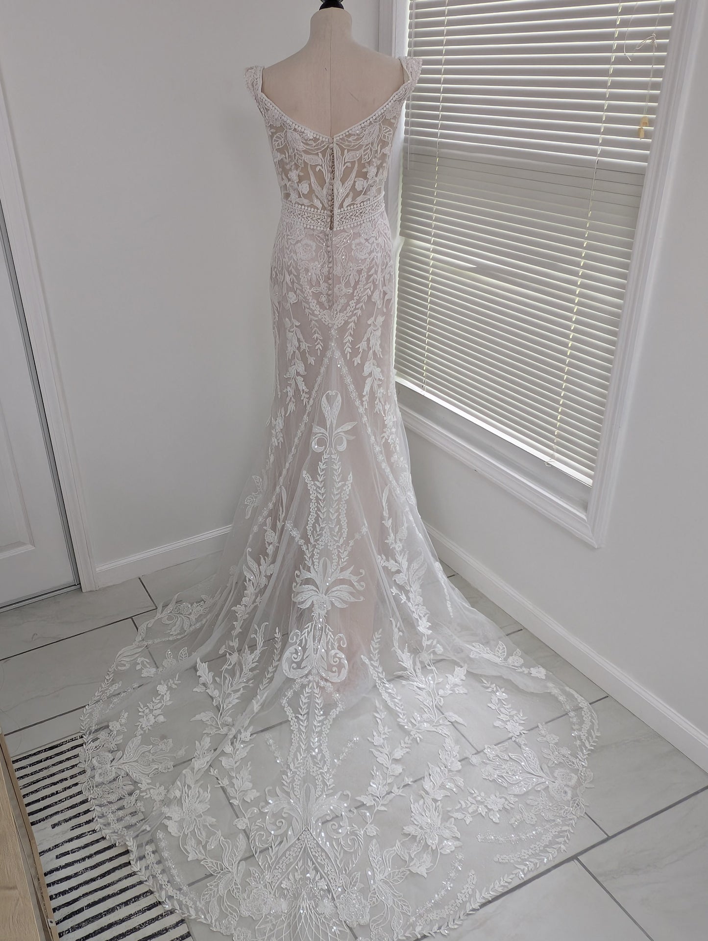 Private Design Collection Amelia Wedding Dress Size 12