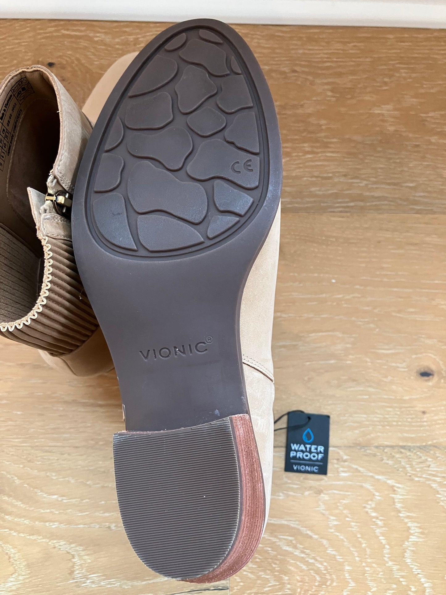 Vionic Shantelle Boots Women’s Shoes